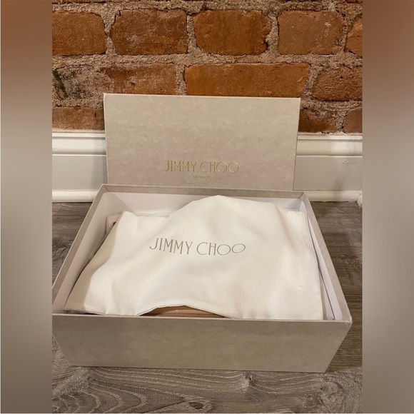 Jimmy Choo nude heels. - Picture 8 of 9